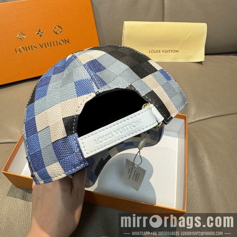 LV Hat dx161