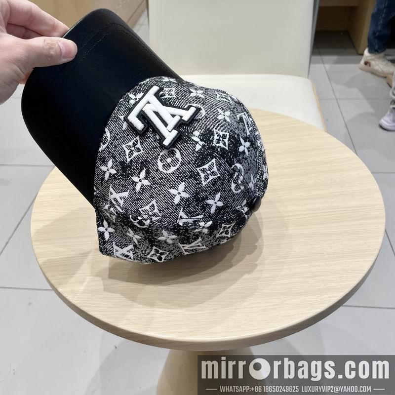 LV Hat 040202