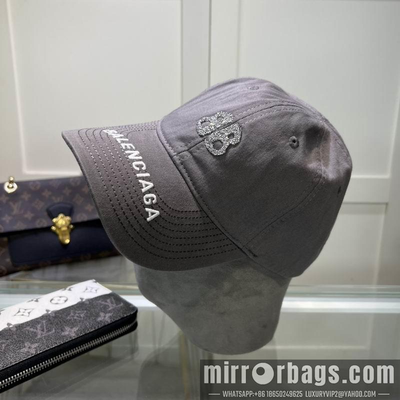 Balenciaga Hat dx116