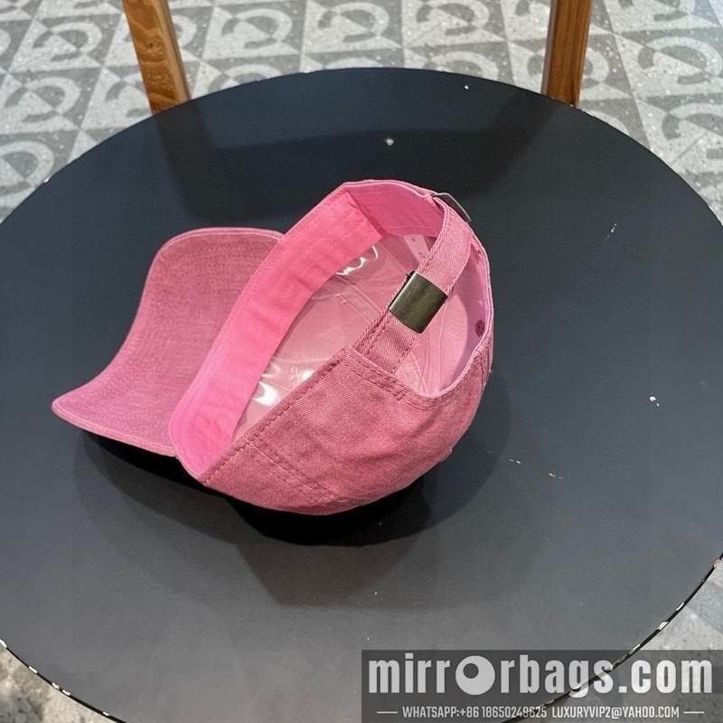 LV Hat 020803