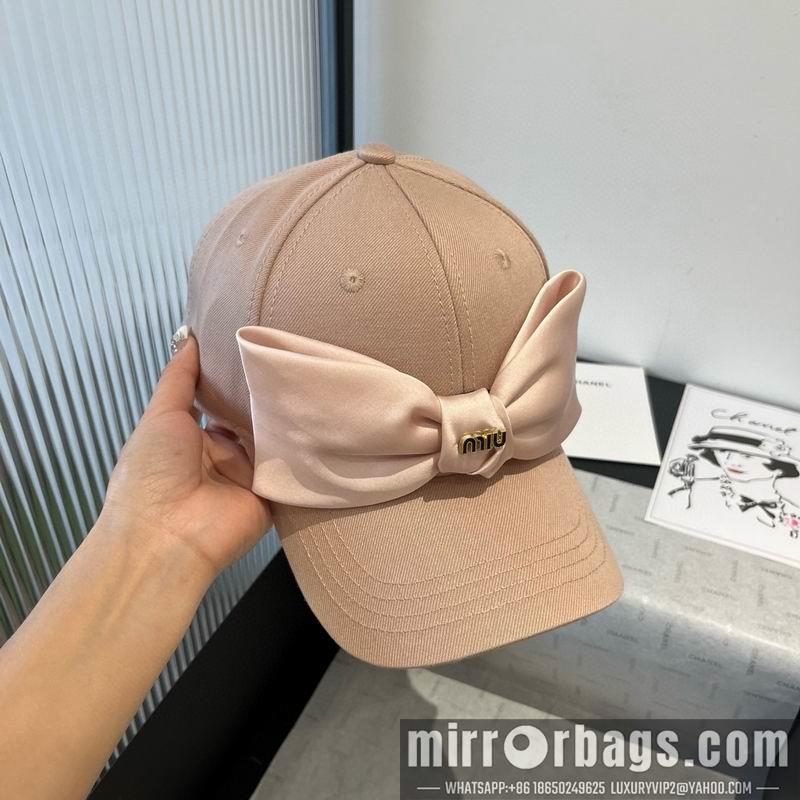Miumiu Hat dx05