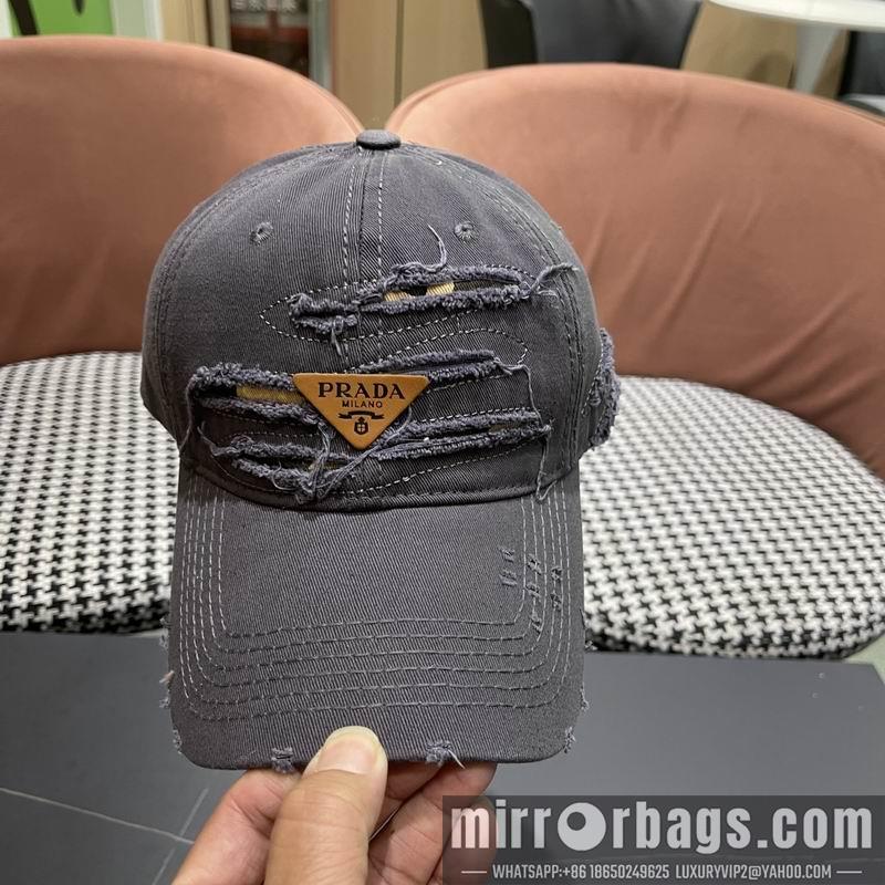 Prada Hat 041402