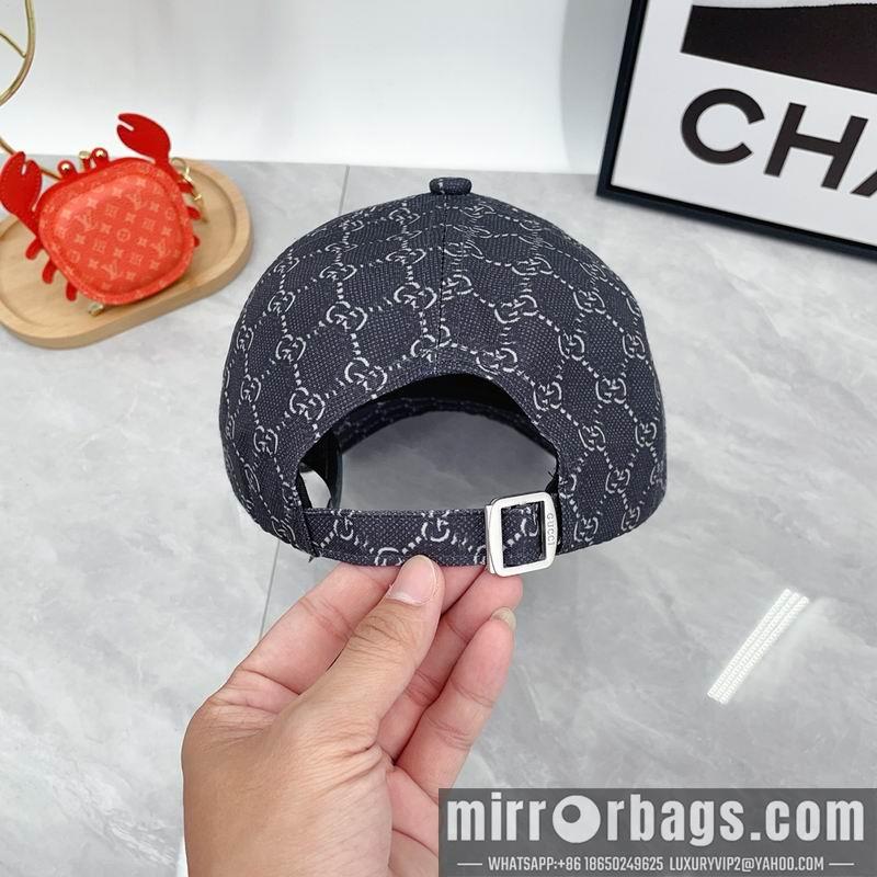Gucci Hat dx141