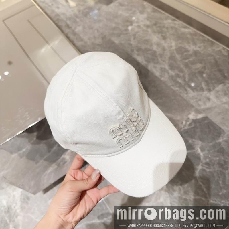 Miumiu Hat dx67