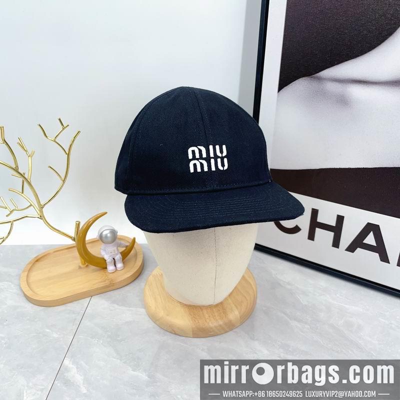 Miumiu Hat dx07