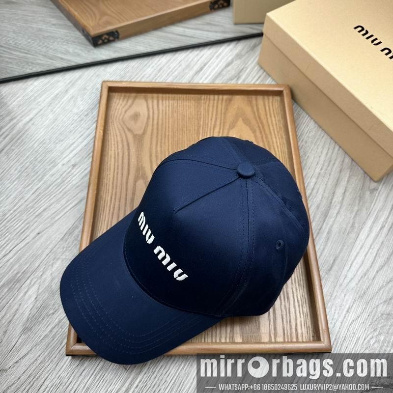 Miumiu Hat dx60