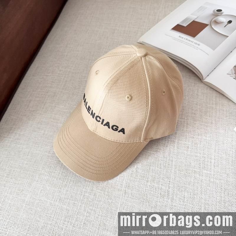 Balenciaga Hat dx104