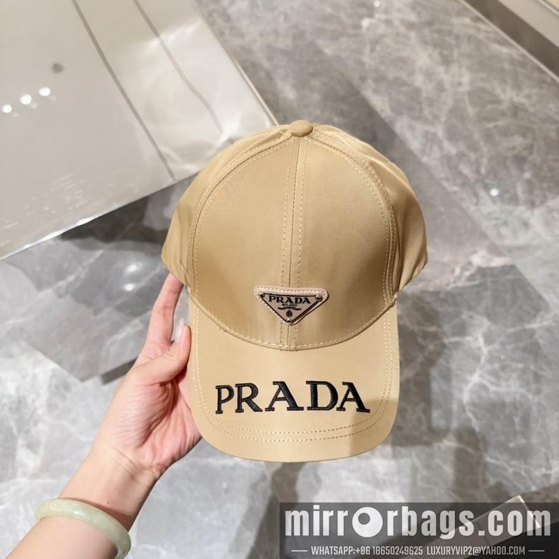 Prada Hat dx39