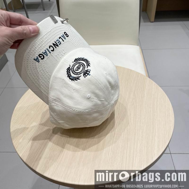 Balenciaga Hat 032001