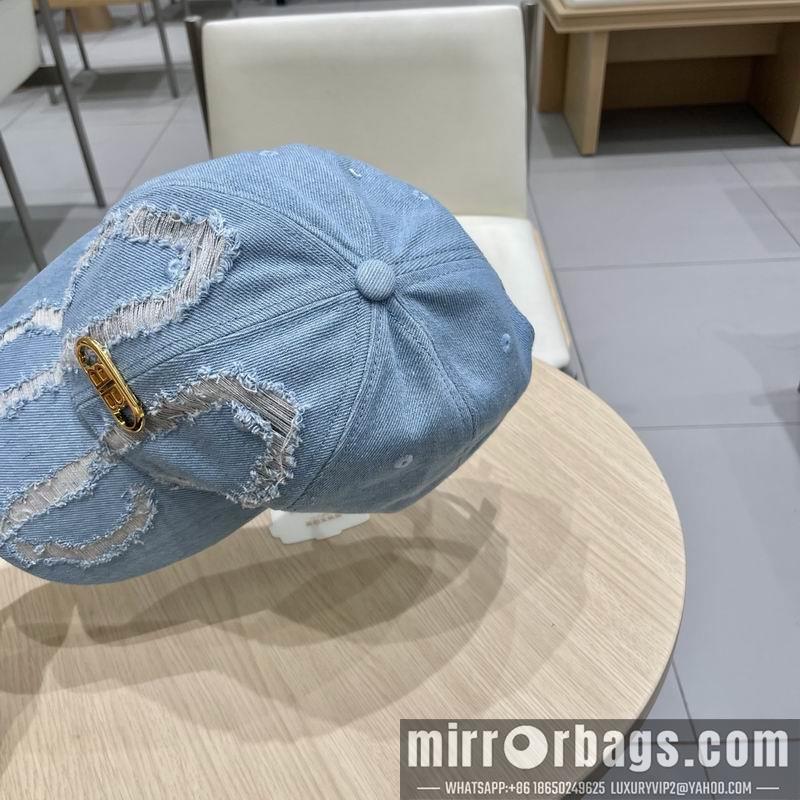 Balenciaga Hat 030979