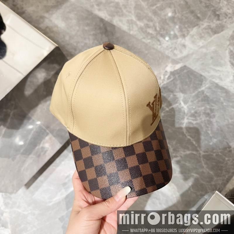 LV Hat 071303