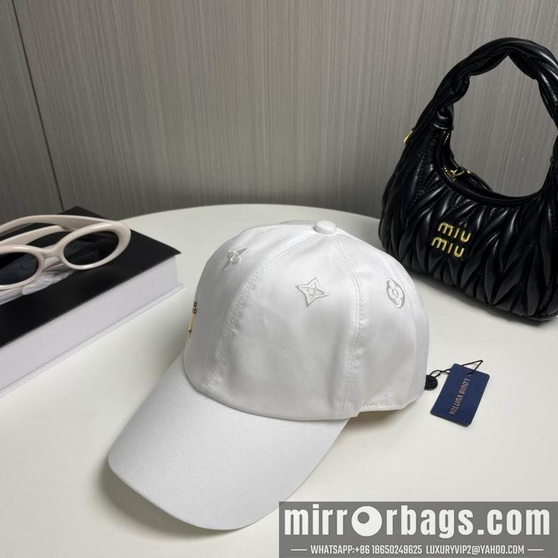 LV Hat 090601