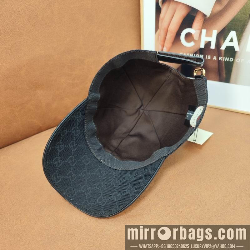 Gucci Hat dx102