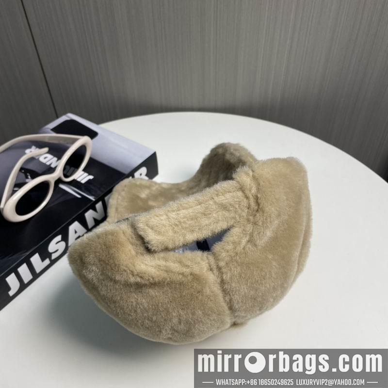 Chanel Hat 010403