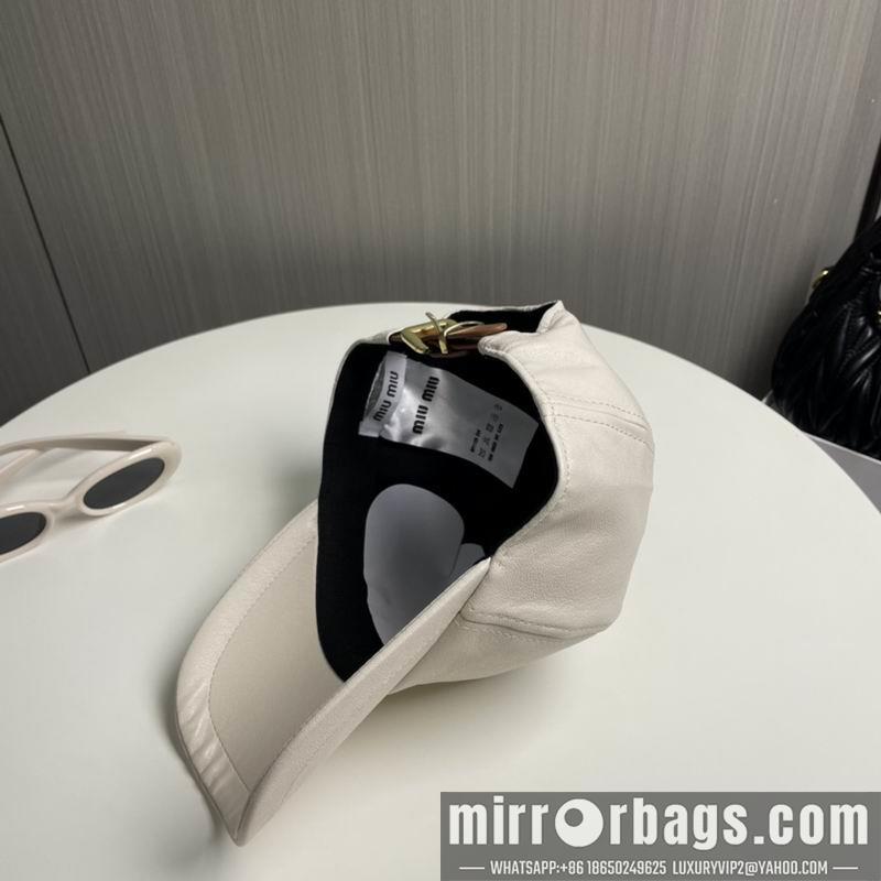 Miumiu Hat dx74