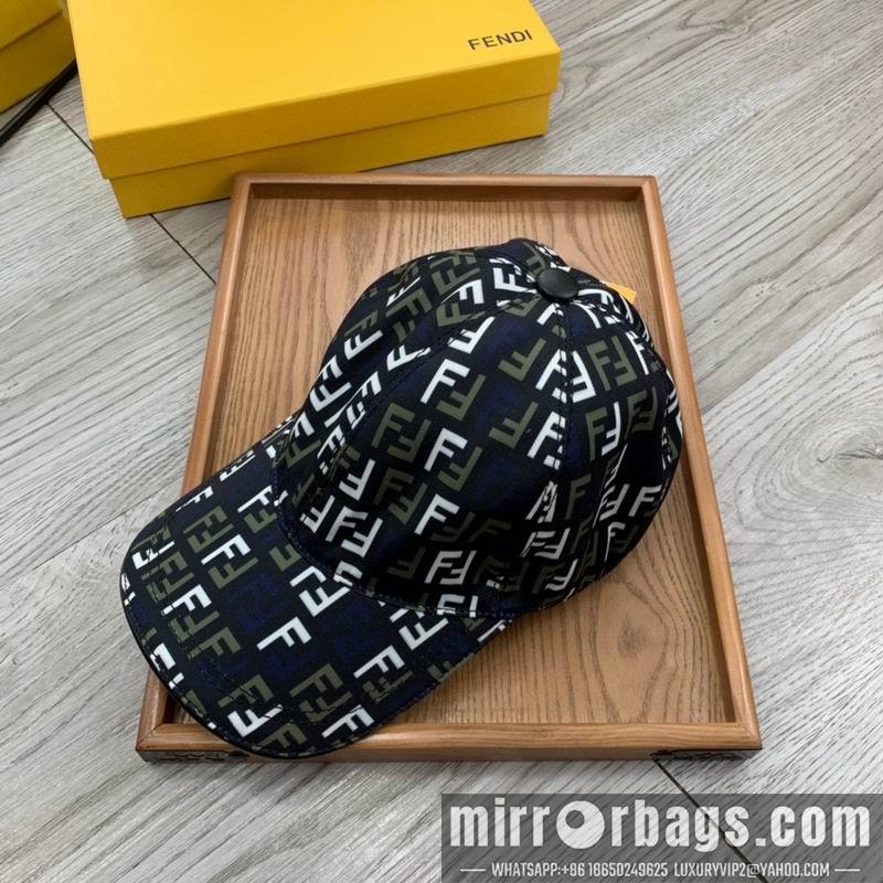 Fendi Hat dx105