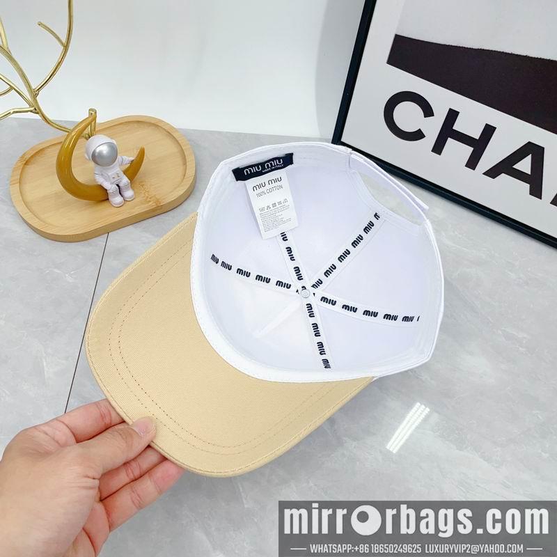 Miumiu Hat dx33