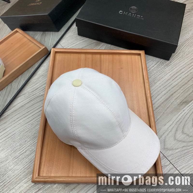 Chanel Hat dx50