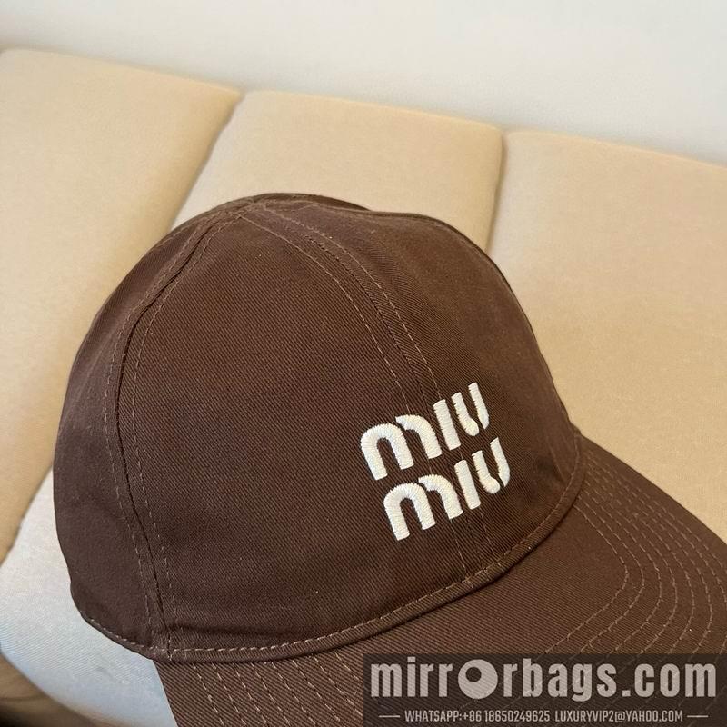 Miumiu Hat dx32