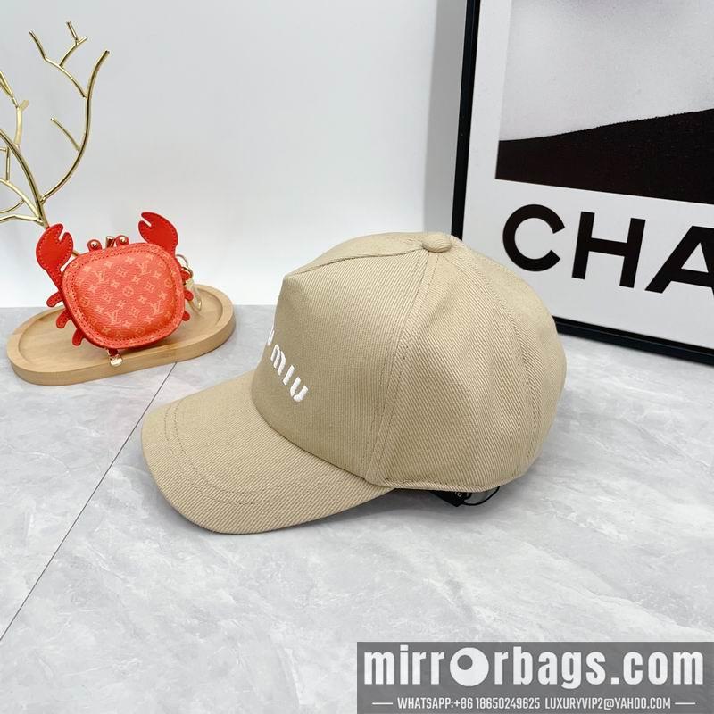 Miumiu Hat dx03