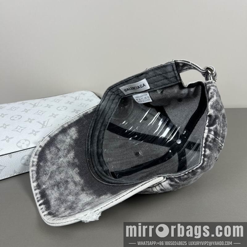 Balenciaga Hat dx58