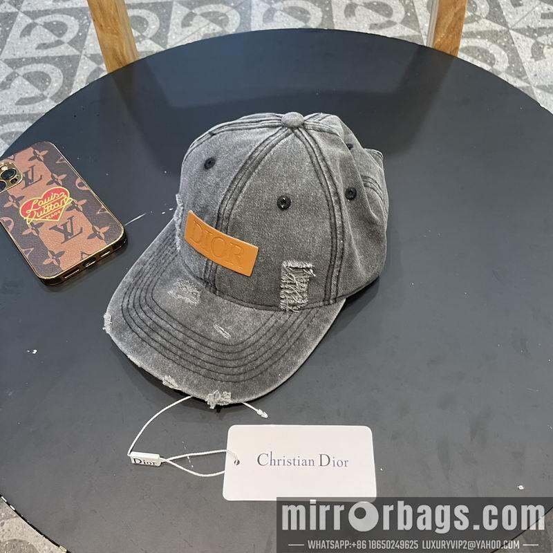 Dior Hat 050707