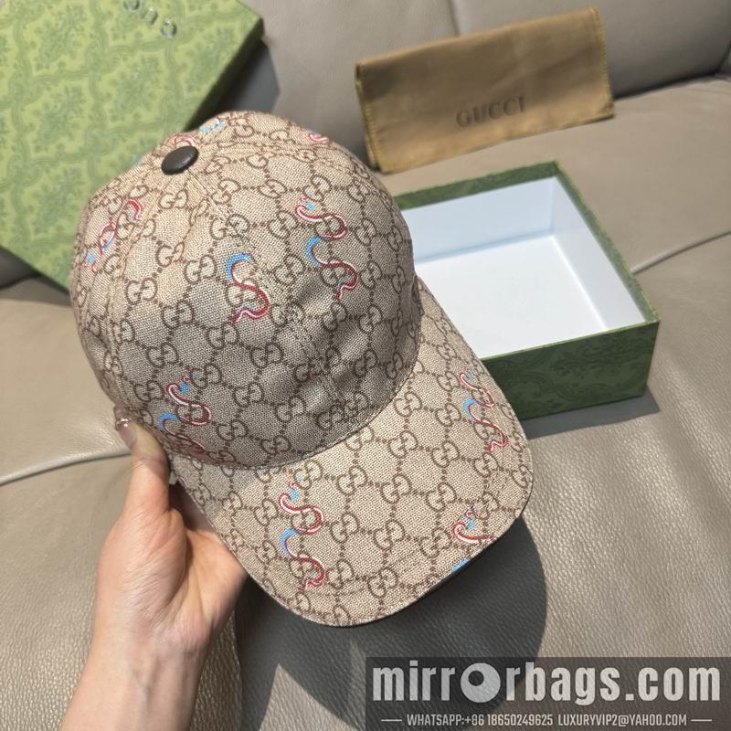 Gucci Hat dx41
