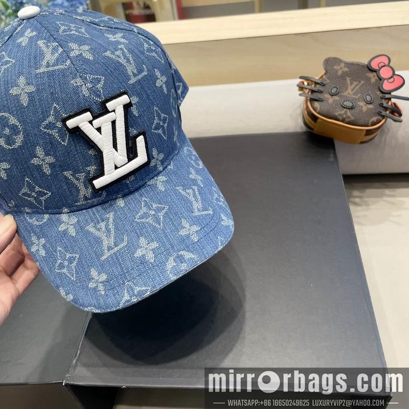 LV Hat 082601