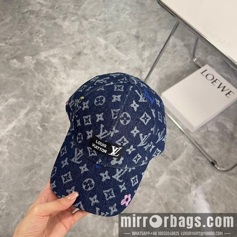 LV Hat 082604