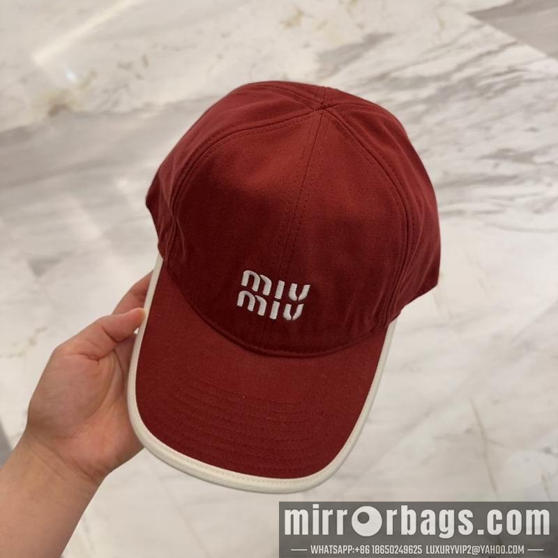 Miumiu Hat dx36