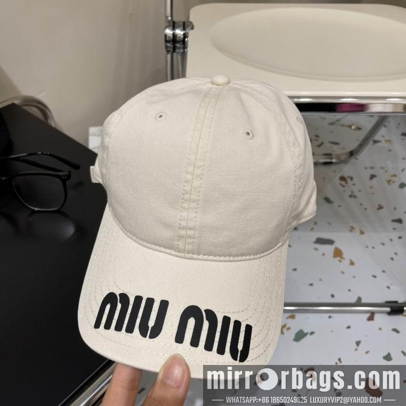 Miumiu Hat dx27