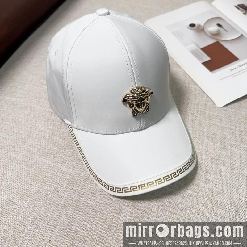 Versace Hat dx08