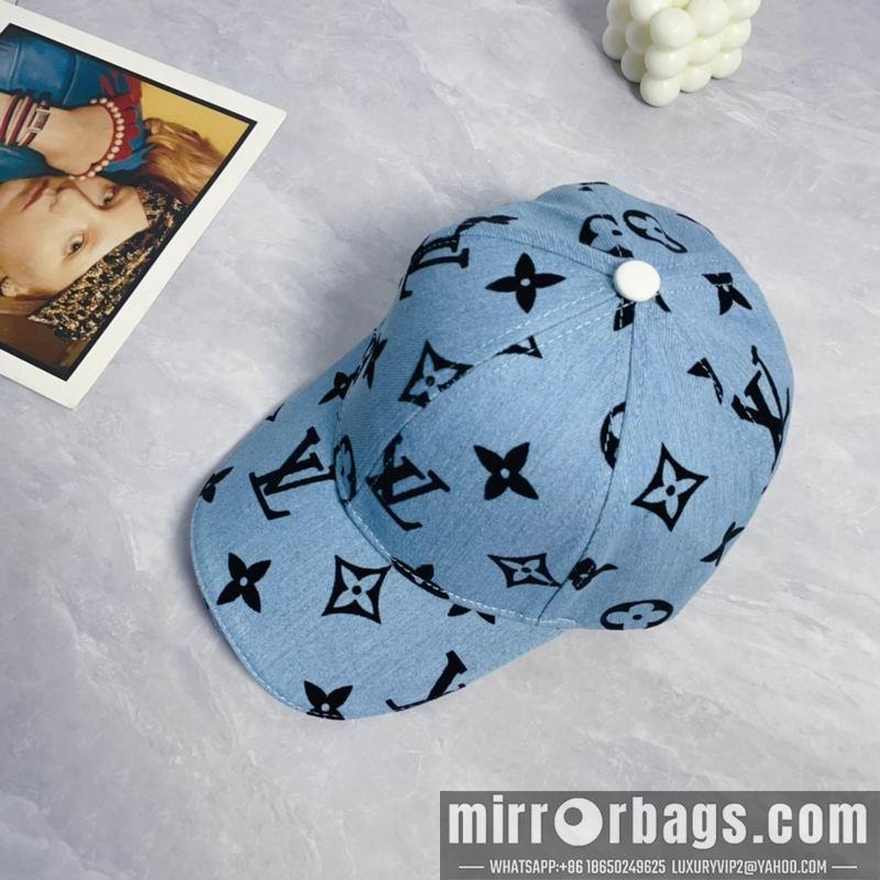 LV Hat dx32