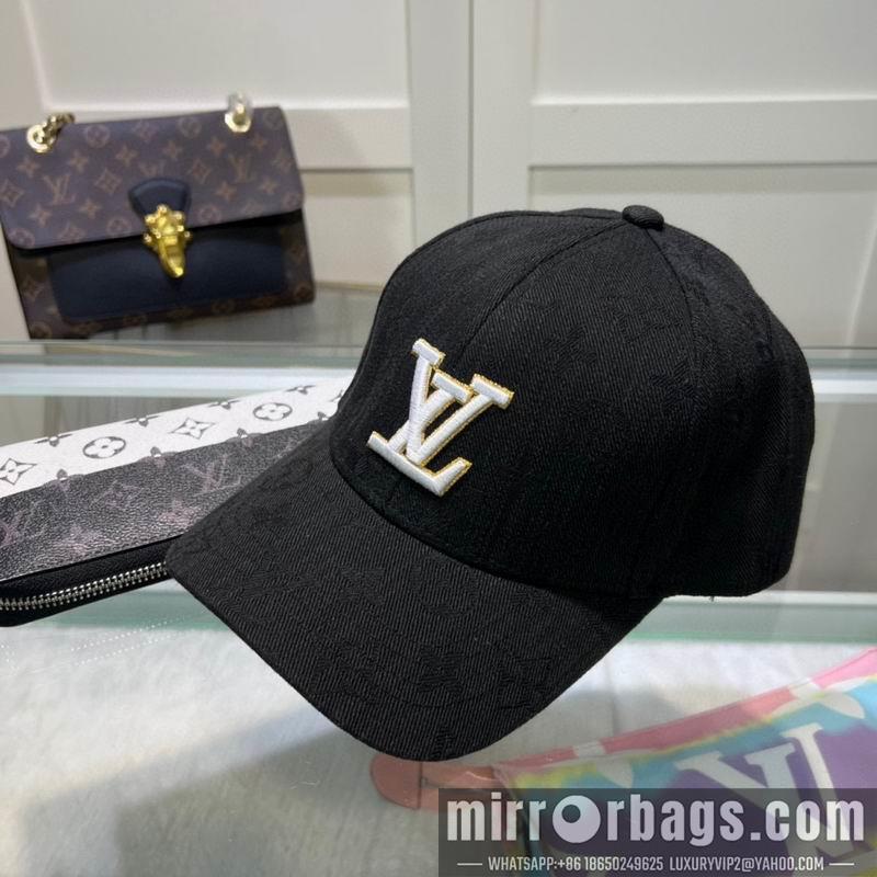 LV Hat 042601