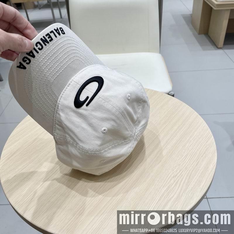 Balenciaga Hat 041403