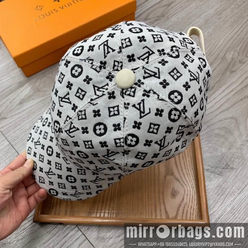 LV Hat dx45