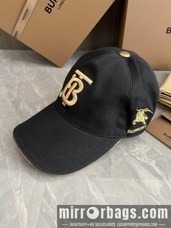 Burberry Hat dx40