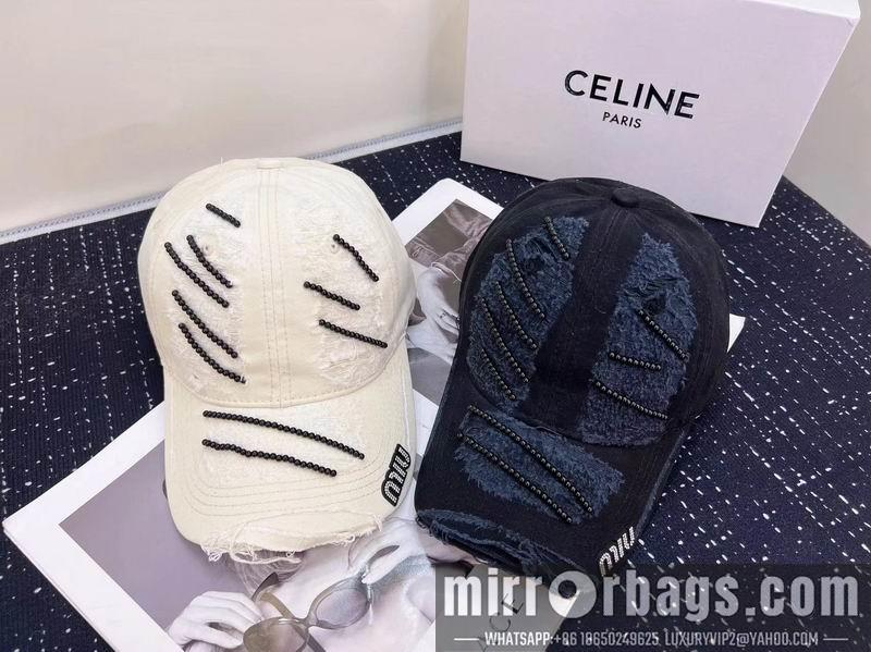 Miumiu Hat dx69