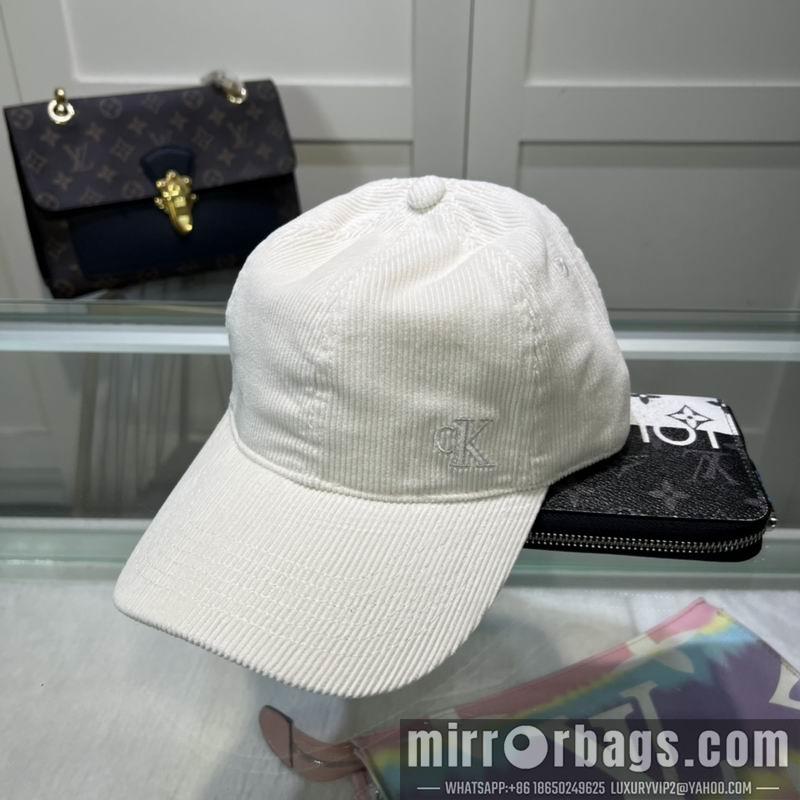 CK Hat dx26