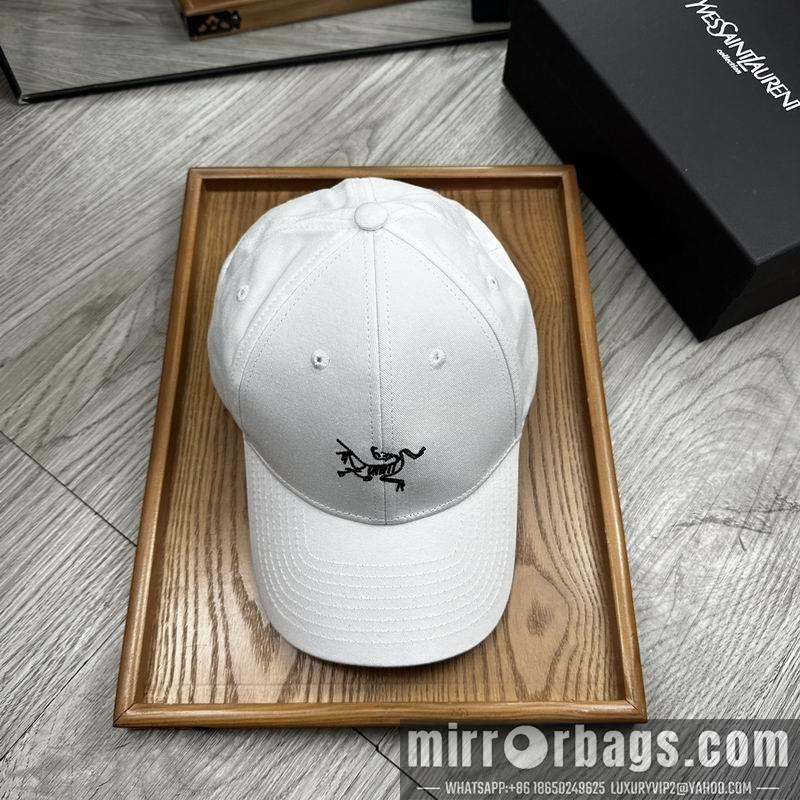 Arcteryx Hat dx05