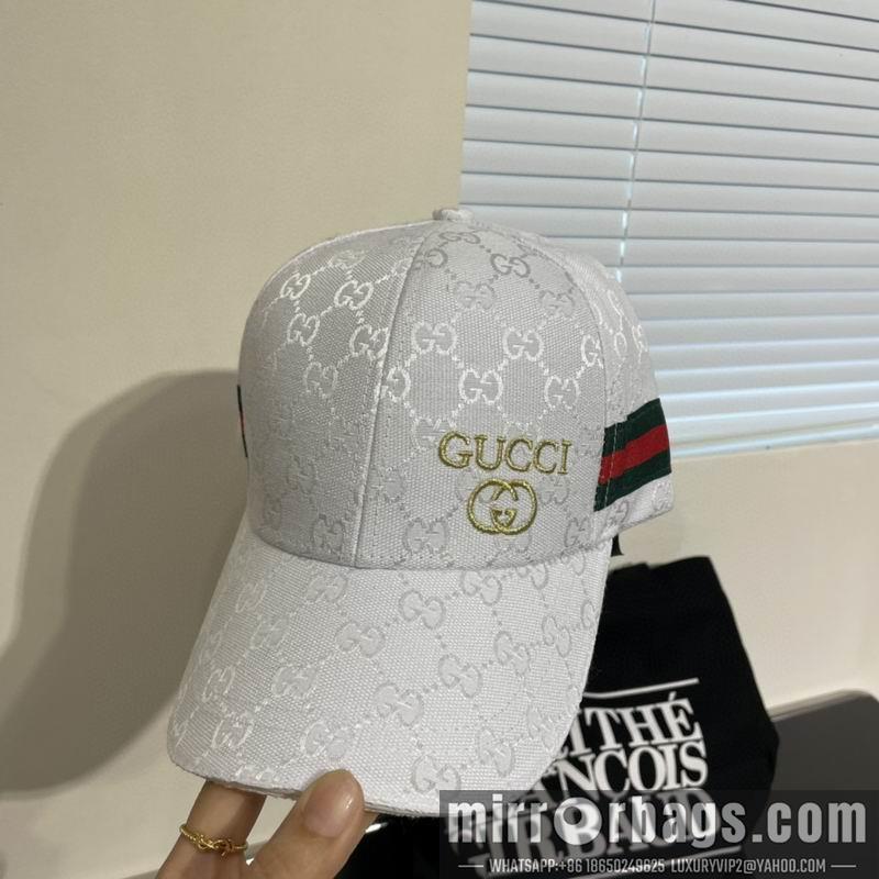 Gucci Hat dx39