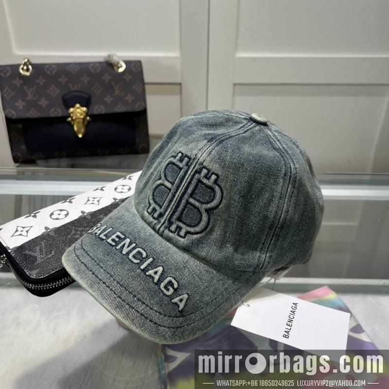 Balenciaga Hat dx81