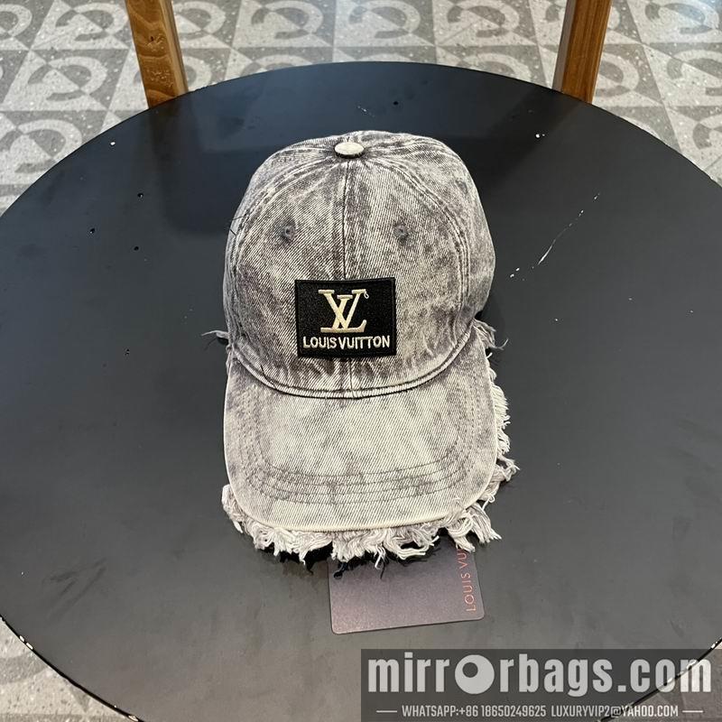 LV Hat 042811