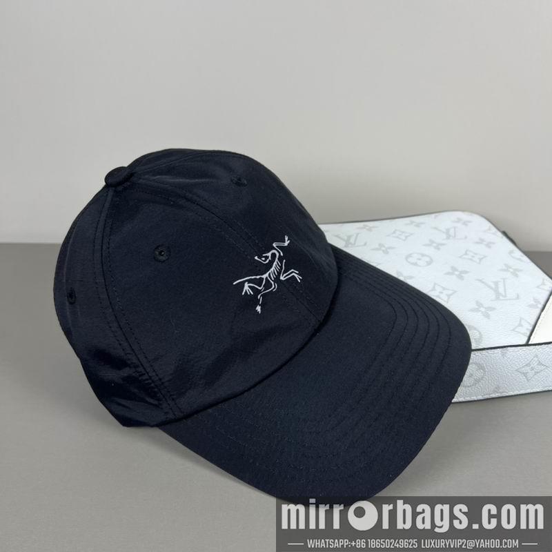 Arcteryx Hat dx20