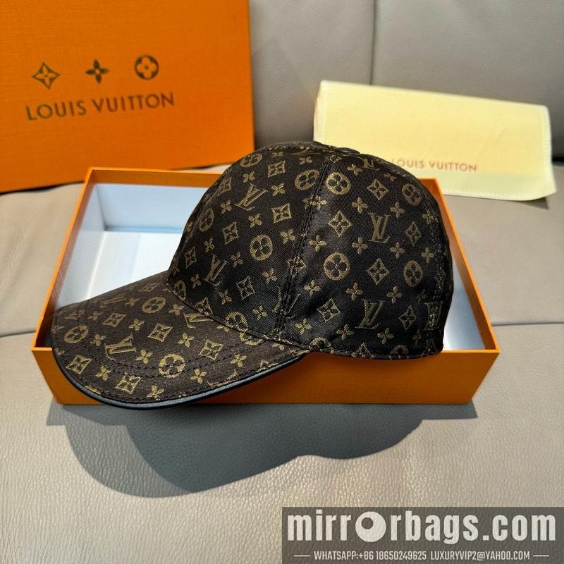 LV Hat dx119