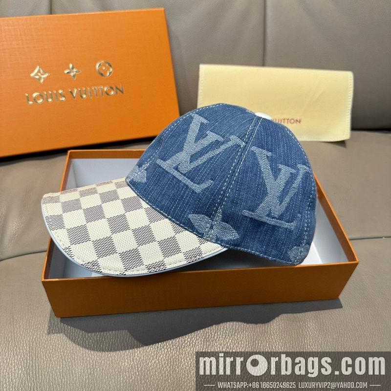 LV Hat dx122
