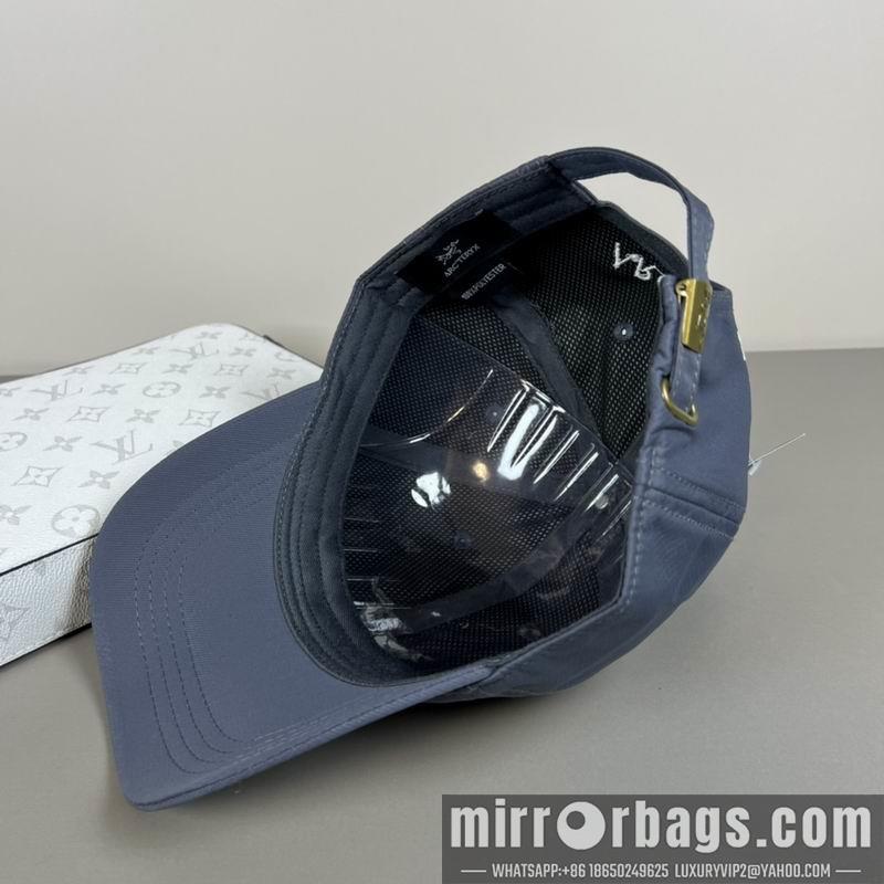 Arcteryx Hat dx15