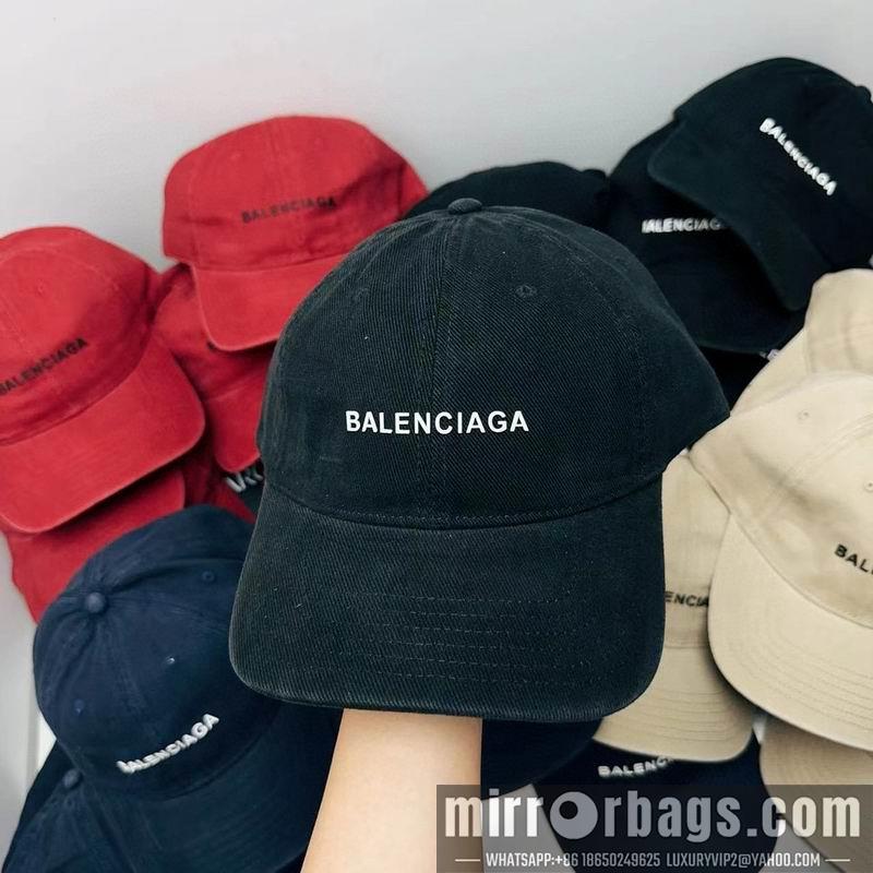 Balenciaga Hat dx102