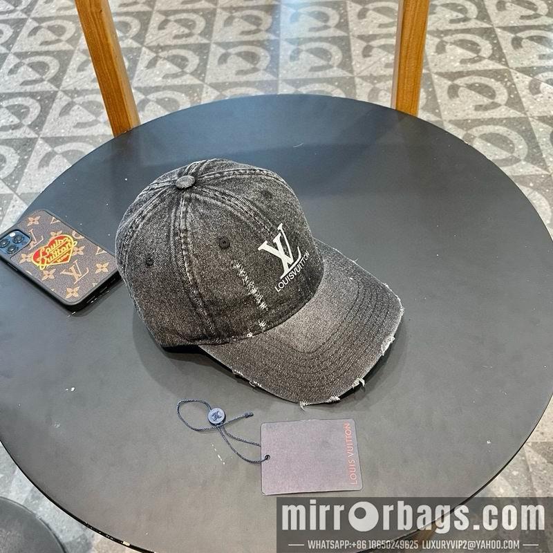 LV Hat 072302