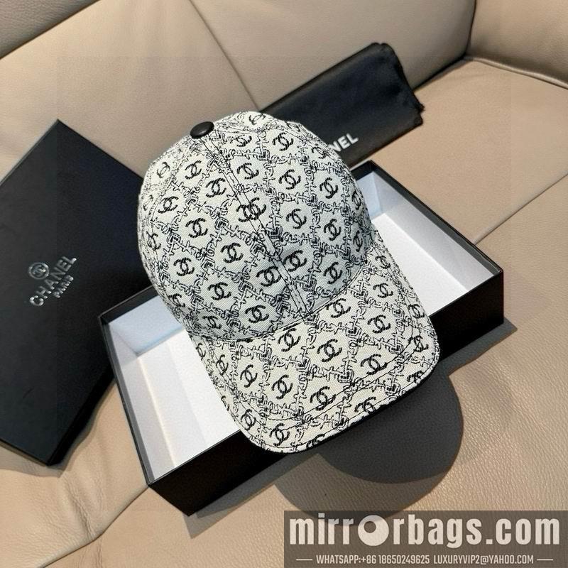 Chanel Hat dx45